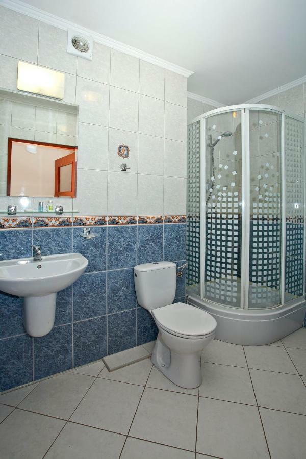 Hotel Restauracja Leliwa Przeworsk Extérieur photo